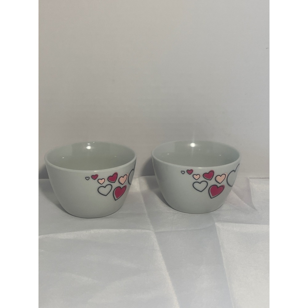 Set of‎ 2 White Mugs Heart Design Is It Tuesday Yet GetThanked - Picture 4 of 7